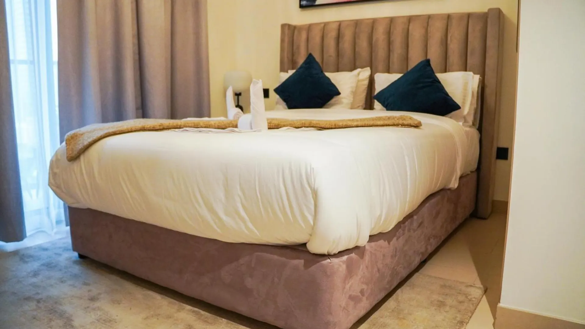 Vserve 2Br Perfect Blend Of Luxury Comfort & Convenience Dubai